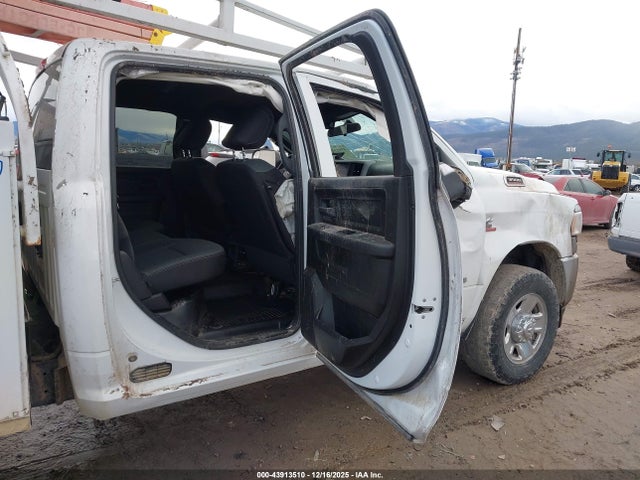 Продаж на аукціоні авто 2022 Ram 3500 Tradesman  4x4 8' Box, vin: 3C63R3GL6NG276956, номер лоту: 43913510