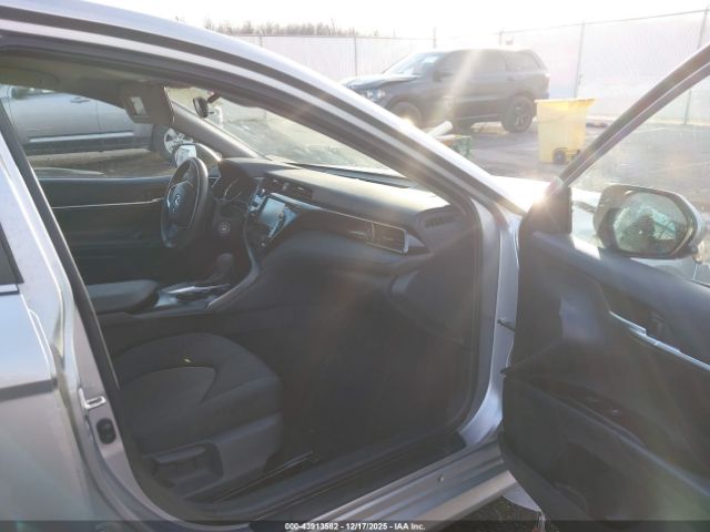 2020 TOYOTA CAMRY 4T1C11AK0LU904309 Photo 4