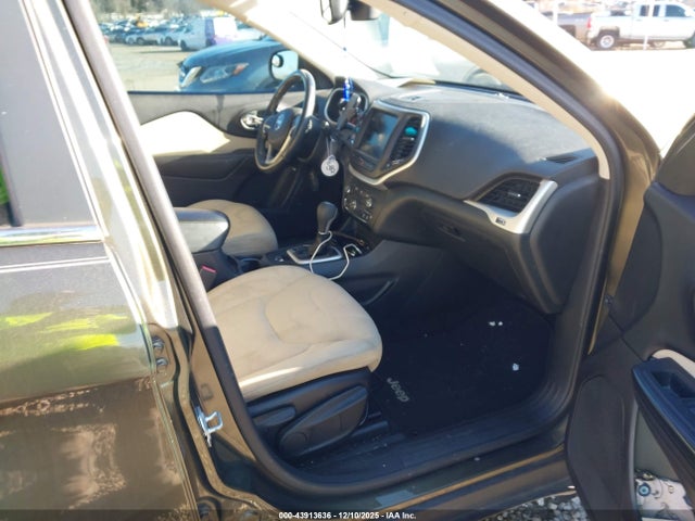 Jeep Cherokee Latitude 2016 1C4PJLCB5GW149277 Image 5