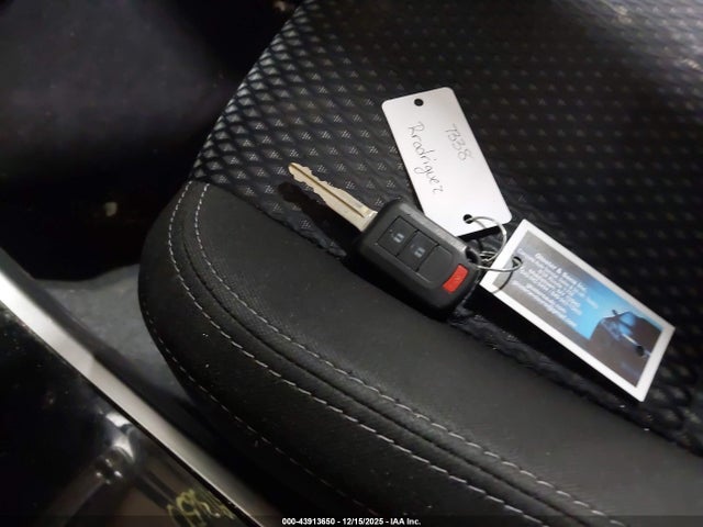 2020 MITSUBISHI OUTLANDER JA4AZ3A38LZ016963 Photo 10