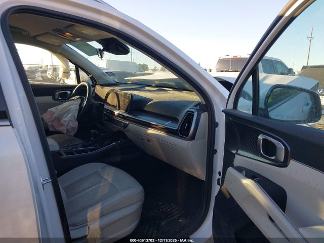 Продаж на аукціоні авто 2024 Kia Sorento S, vin: 5XYRLDJC3RG302193, номер лоту: 43913702