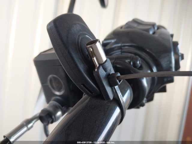 2024 HARLEY-DAVIDSON FLTRX 1HD1KH716RB632996 Photo 10