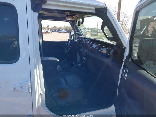 1C4HJXEG3NW102752 Jeep Wrangler Unlimited Sahara Altitude 4x4