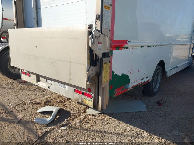Продажа на аукционе авто 2010 Freightliner Chassis M Line Walk-in Van, vin: 4UZAAPDU0ACAS1436, номер лота: 43913861