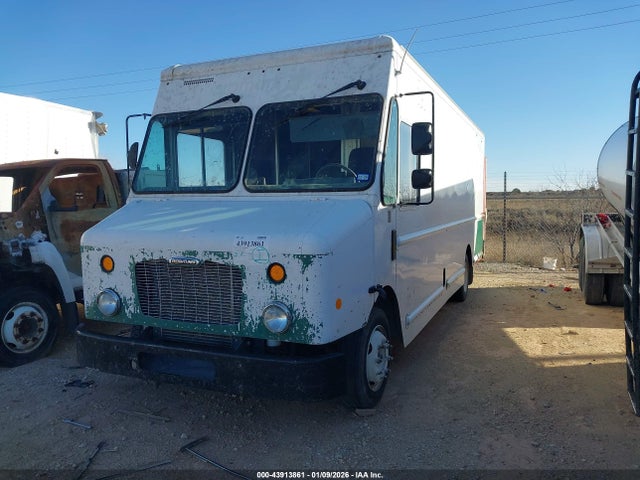 Продажа на аукционе авто 2010 Freightliner Chassis M Line Walk-in Van, vin: 4UZAAPDU0ACAS1436, номер лота: 43913861