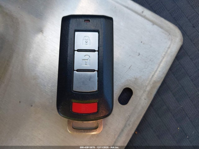 2017 MITSUBISHI MIRAGE ML32A5HJ0HH006610 Photo 10