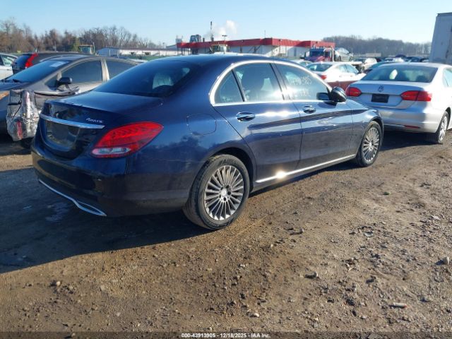 2016 MERCEDES-BENZ C 300 55SWF4KB8GU165867 Photo 3