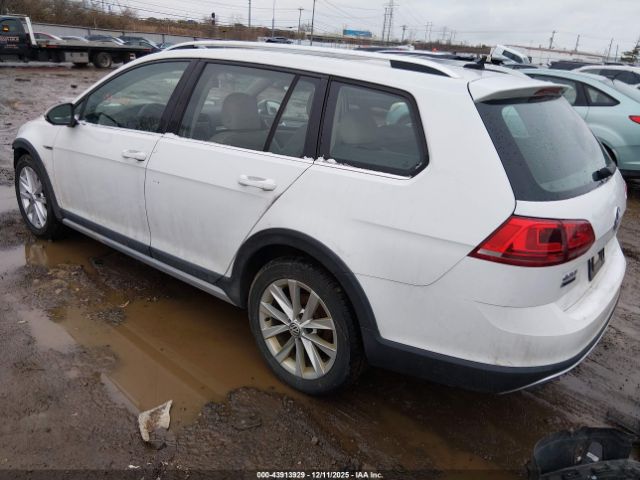 2017 VOLKSWAGEN GOLF ALLTRACK 3VWH17AU4HM528222 Photo 2