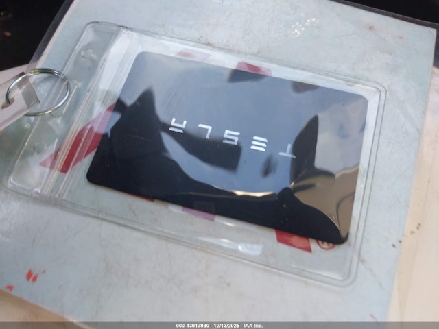 2023 TESLA MODEL Y 7SAYGAEE0PF846166 Photo 10