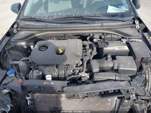 2020 HYUNDAI ELANTRA 5NPD84LF3LH562998 Photo 9