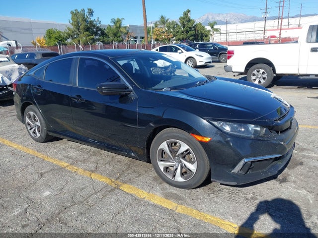Honda Civic Lx 2019 19XFC2F67KE212106 главное изображение