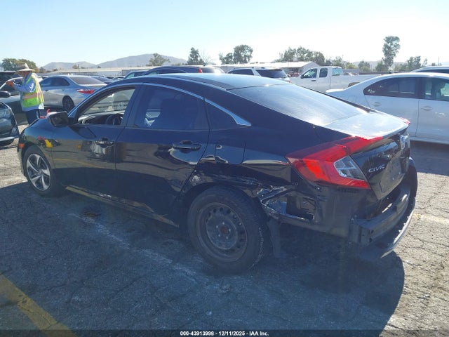 Honda Civic Lx 2019 19XFC2F67KE212106 Image 3