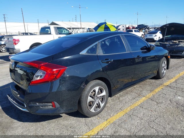 Honda Civic Lx 2019 19XFC2F67KE212106 Image 4
