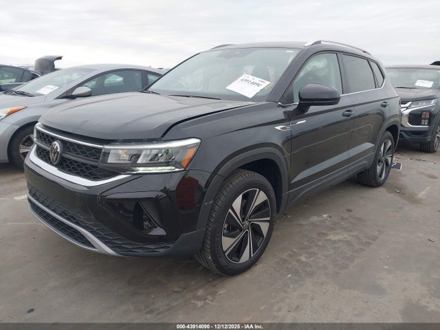43914090 :رقم المزاد ، 3VVUX7B22PM370914 vin ، 2023 Volkswagen Taos 1.5t Se مزاد بيع