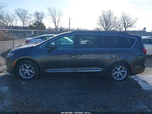 Aukcja sprzedaży 2017 Chrysler Pacifica Touring-l, vin: 2C4RC1BG1HR661312, numer aukcji: 43914099