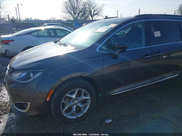 Aukcja sprzedaży 2017 Chrysler Pacifica Touring-l, vin: 2C4RC1BG1HR661312, numer aukcji: 43914099