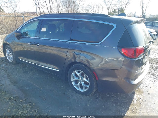 Aukcja sprzedaży 2017 Chrysler Pacifica Touring-l, vin: 2C4RC1BG1HR661312, numer aukcji: 43914099