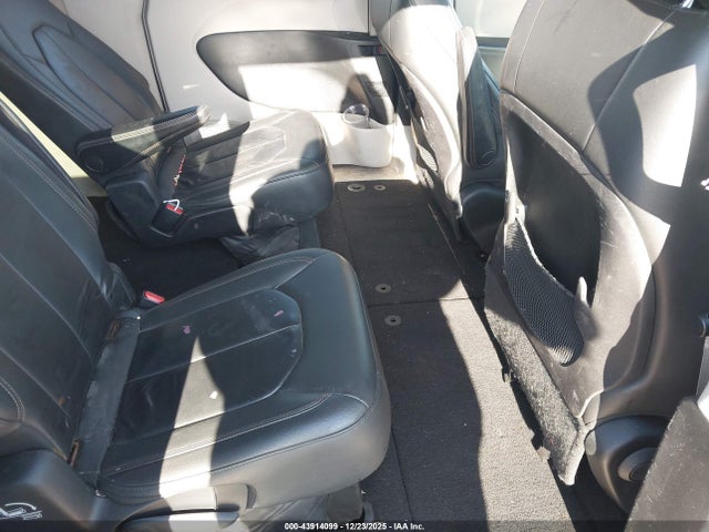 Aukcja sprzedaży 2017 Chrysler Pacifica Touring-l, vin: 2C4RC1BG1HR661312, numer aukcji: 43914099