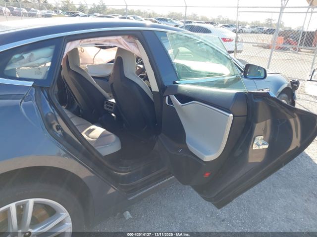 2015 TESLA MODEL S 5YJSA1S18FFP79644 Photo 7