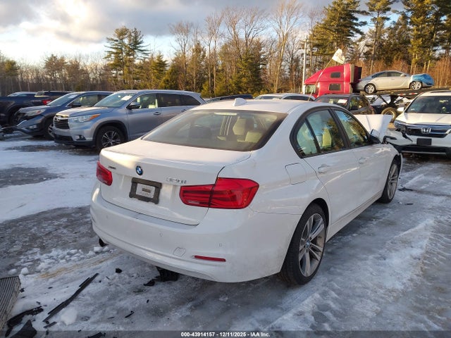 WBA8E5G34HNU44902 BMW 320i Xdrive