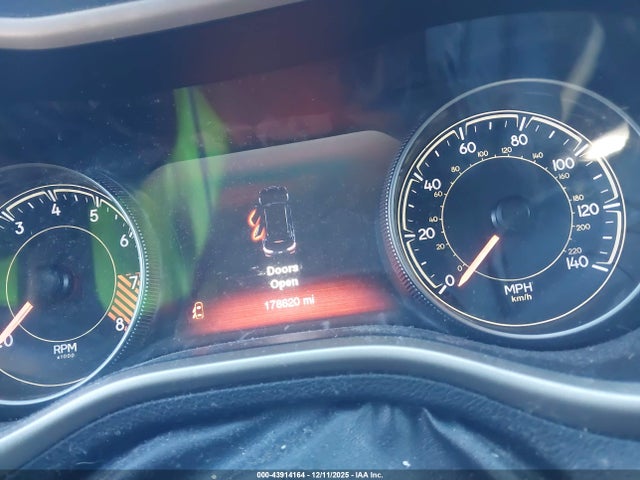 Jeep Cherokee Limited 2014 1C4PJMDS1EW200307 Image 7