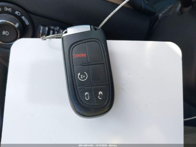 1C4PJMDB1GW242074 Jeep Cherokee Limited