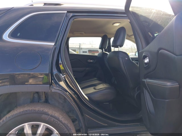1C4PJMDB1GW242074 Jeep Cherokee Limited