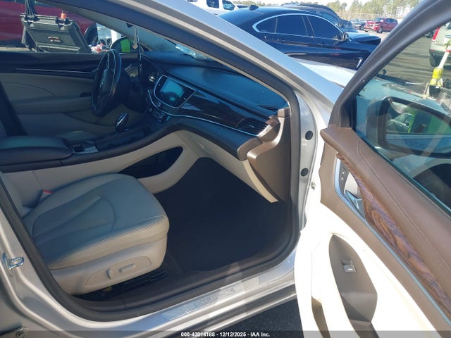 43914188 :رقم المزاد ، 1G4ZN5SS8HU149552 vin ، 2017 Buick Lacrosse Preferred مزاد بيع