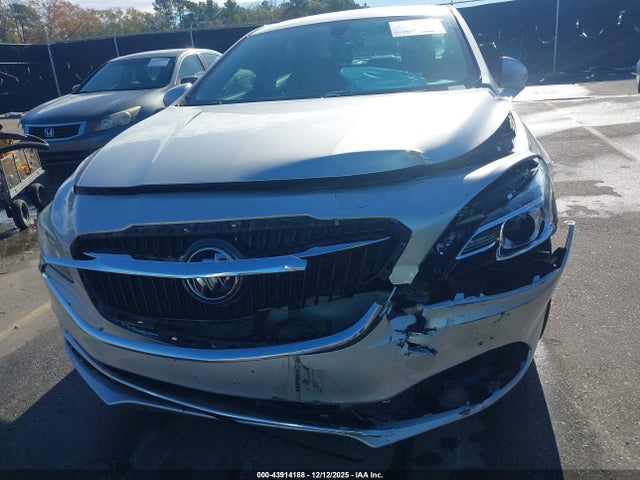 43914188 :رقم المزاد ، 1G4ZN5SS8HU149552 vin ، 2017 Buick Lacrosse Preferred مزاد بيع