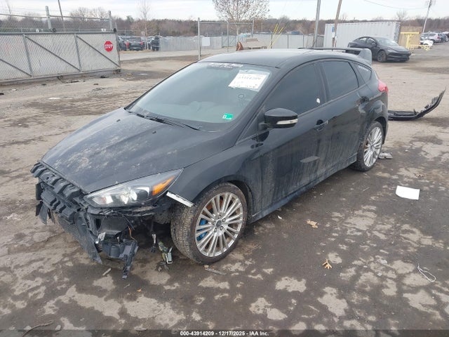 2017 FORD FOCUS RS WF0DP3TH2H4122201 Photo 1