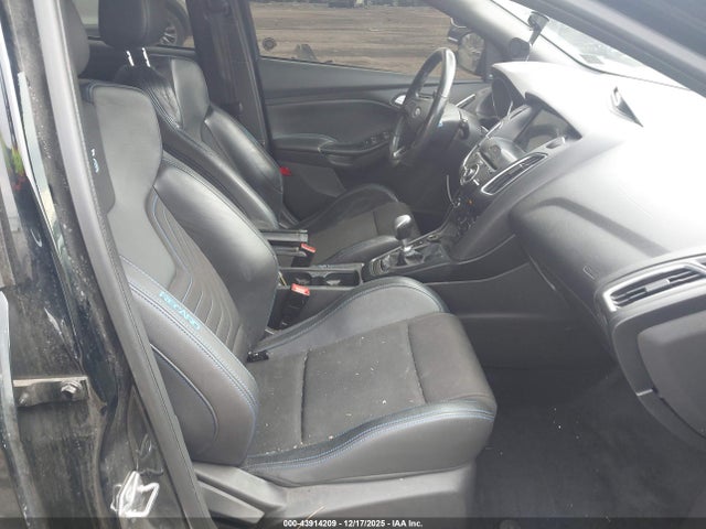 2017 FORD FOCUS RS WF0DP3TH2H4122201 Photo 4