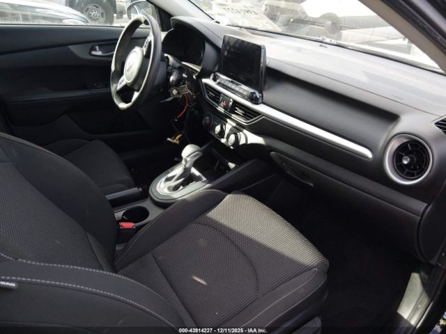 2020 KIA FORTE 3KPF24AD4LE240547 Photo 4