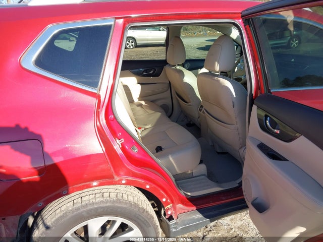 5N1AT2MT4EC868127 Nissan Rogue Sl