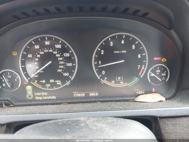 2011 Bmw 740li მანქანა იყიდება აუქციონზე, vin: WBAKB4C55BC392814, აუქციონის ნომერი: 43914261