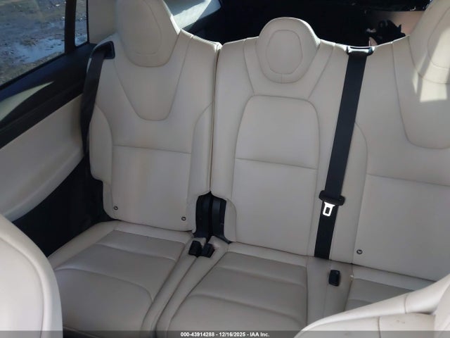 2018 TESLA MODEL X 5YJXCAE27JF118247 Photo 7