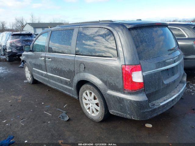 2015 CHRYSLER TOWN & COUNTRY 2C4RC1BG0FR662884 Photo 2