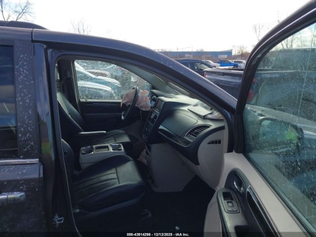 2015 CHRYSLER TOWN & COUNTRY 2C4RC1BG0FR662884 Photo 4