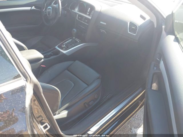 2010 AUDI A5 WAULFAFR9AA025916 Photo 4