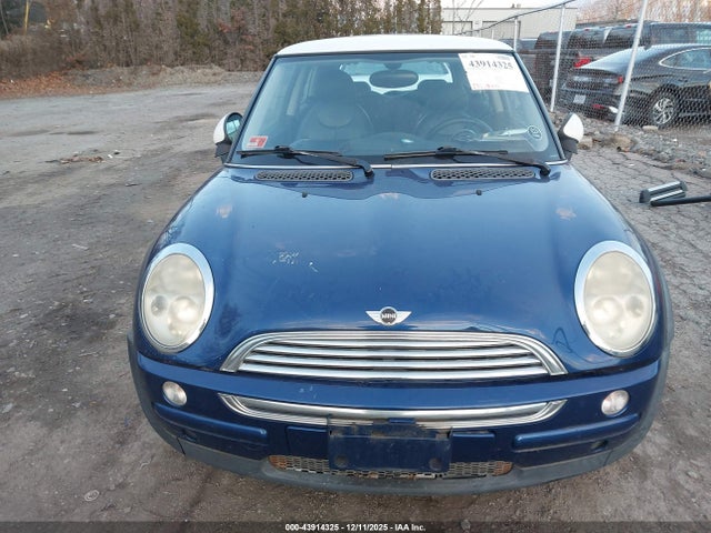 2002 MINI COOPER WMWRC33432TC36898 Photo 5