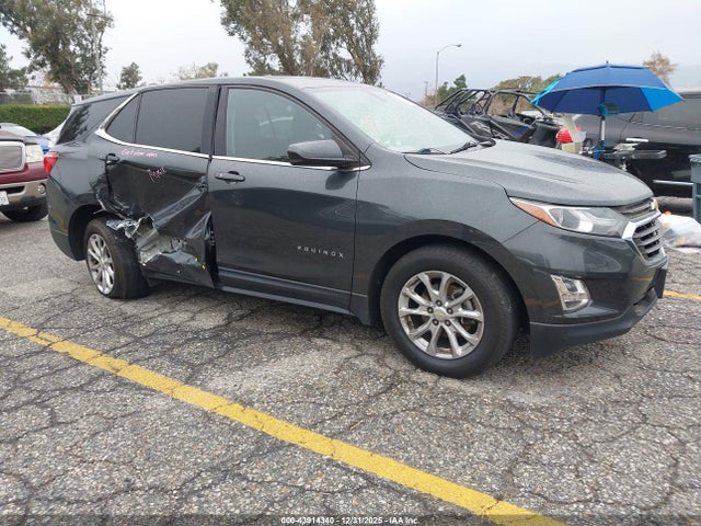 Chevrolet EQUINOX LT 2018 3GNAXJEV8JS563955 zdjęcie główne