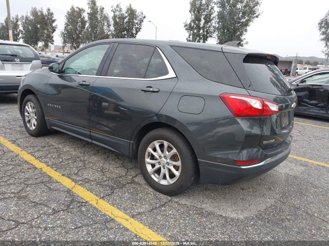 Chevrolet EQUINOX LT 2018 3GNAXJEV8JS563955 Image 3