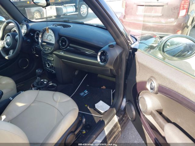 2011 MINI COOPER WMWSU3C5XBT092030 Photo 4