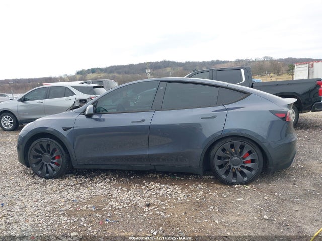 7SAYGDEF6PF766073 Tesla Model Y Performance Dual Motor All-wheel Drive