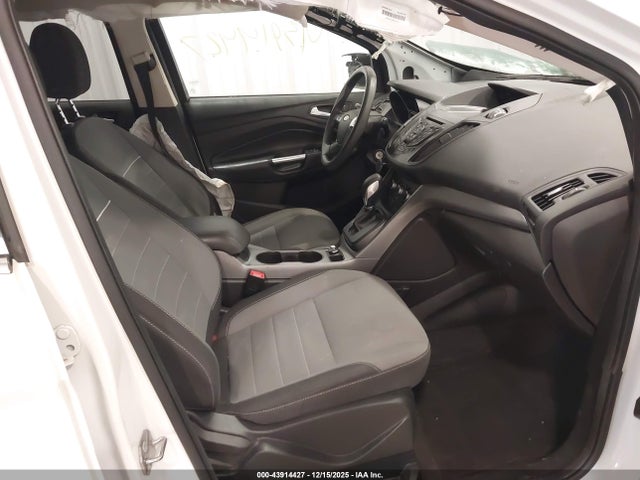 Ford ESCAPE SE 2015 1FMCU9G99FUB46503 Image 5