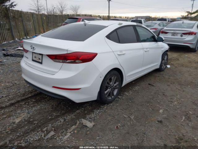 2018 HYUNDAI ELANTRA 5NPD84LF2JH356875 Photo 3