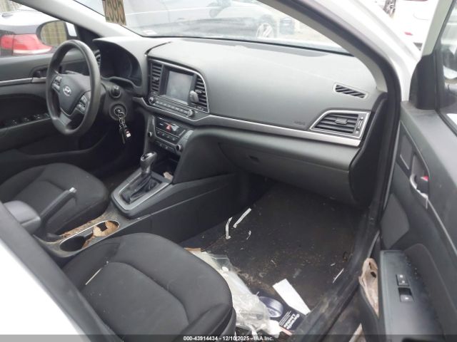 2018 HYUNDAI ELANTRA 5NPD84LF2JH356875 Photo 4