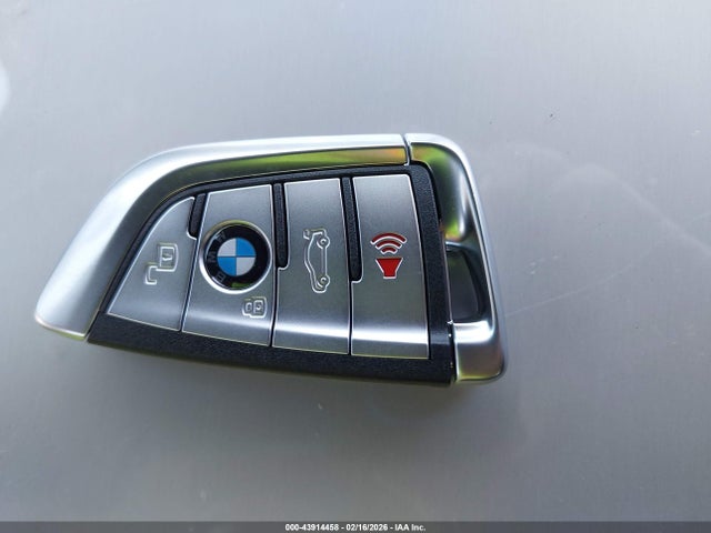 2021 BMW 330I 3MW5R1J06M8B49392 Photo 10