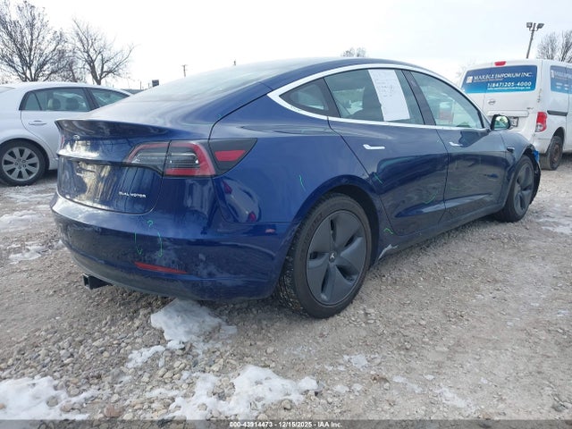 2018 TESLA MODEL 3 5YJ3E1EB6JF094483 Photo 3