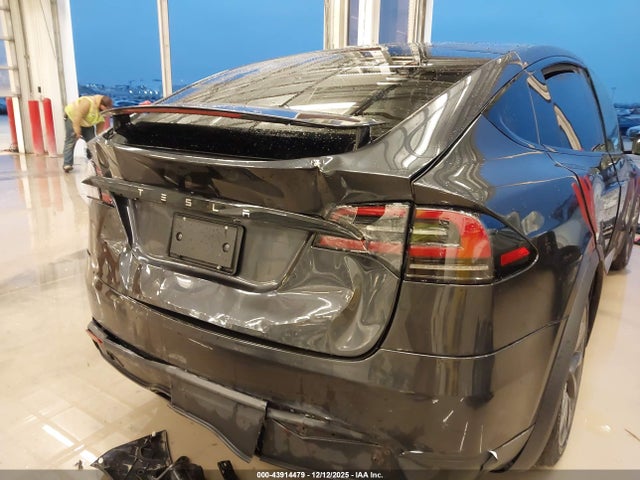 43914479 :رقم المزاد ، 7SAXCDE5XRF444151 vin ، 2024 Tesla Model X Long Range مزاد بيع