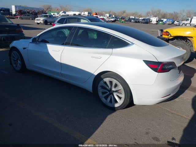 2020 TESLA MODEL 3 5YJ3E1EC0LF587023 Photo 2